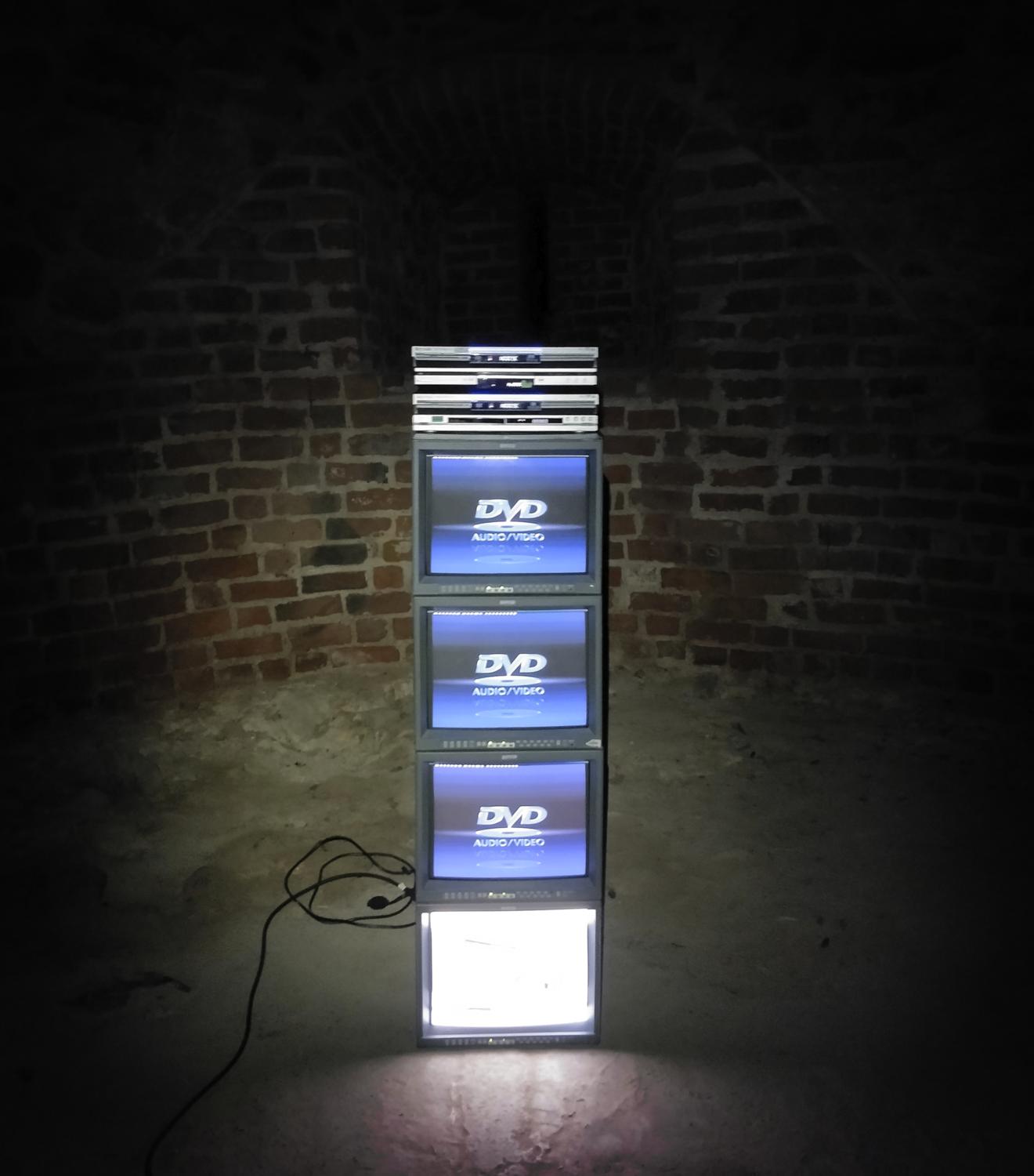TV installation for Irene Suosalo @&nbsp;Raaseborg Castle 2017
